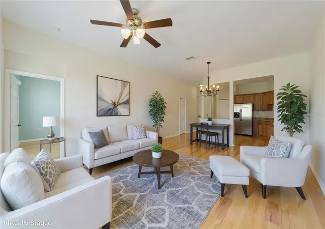 Photo 4 of Condo for sale at 4286 Anissa Ave #10-302, Orlando, FL 32814 | MLS# O6440973 | Listing updated on 2026-09-11