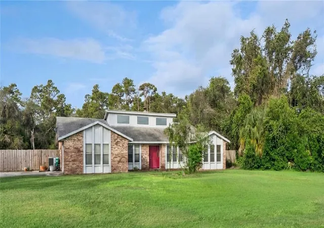 Photo 1 of Single family home for sale at 650 W Lorraine Dr, Deltona, FL 32725 | MLS# O6440980 | Listing updated on 2026-10-05