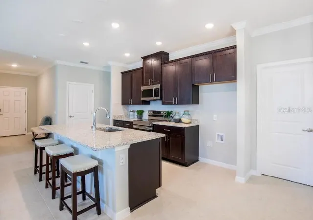 Photo 4 of Single family home for sale at 39 Poplar Dr, Palm Coast, FL 32164 | MLS# O6440982 | Listing updated on 2026-09-12