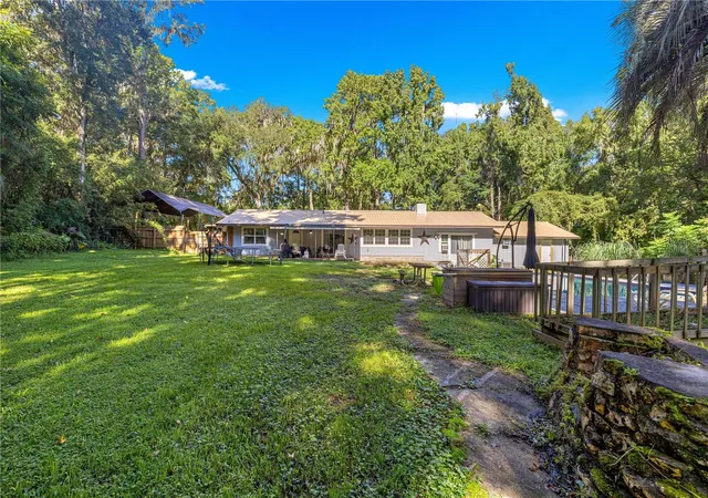 Photo 3 of Single family home for sale at 12577 SE 36 Avenue, Belleview, FL 34420 | MLS# OM732088 | Listing updated on 2026-09-26
