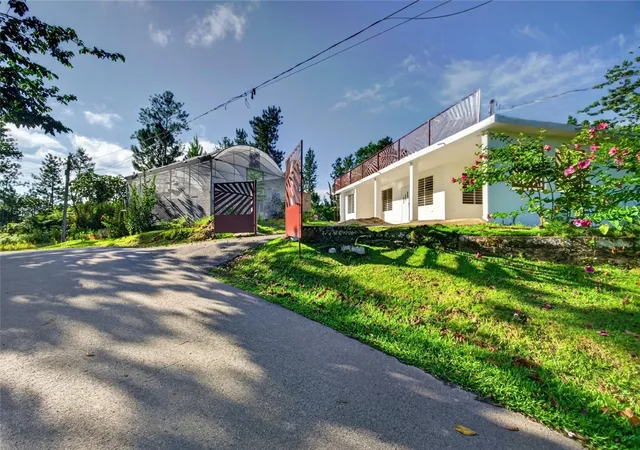 Photo 30 of Single family home for sale at Carr 111 Rt 602 Rr 6602 Km 42 Int Sector Alturas Angeles, Utuado, PR 00641 | MLS# PR9124095 | Listing updated on 2026-09-12