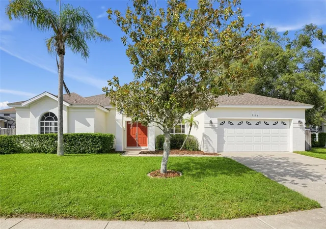 Photo 1 of Single family home for sale at 966 Longwood Clb Pl, Longwood, FL 32750 | MLS# O6440989 | Listing updated on 2026-10-02