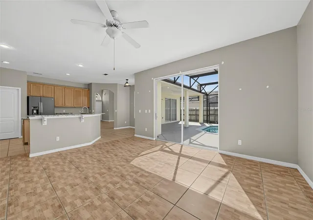 Photo 3 of Single family home for sale at 966 Longwood Clb Pl, Longwood, FL 32750 | MLS# O6440989 | Listing updated on 2026-10-02