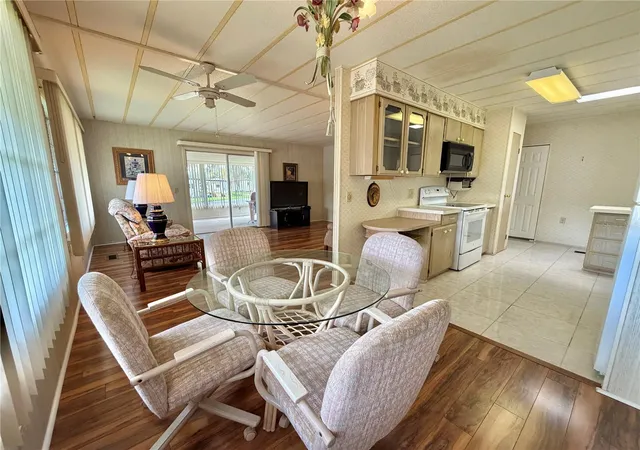 Photo 3 of Manufactured home for sale at 106 Jasmine Trl, Leesburg, FL 34748 | MLS# G5117650 | Listing updated on 2026-10-08