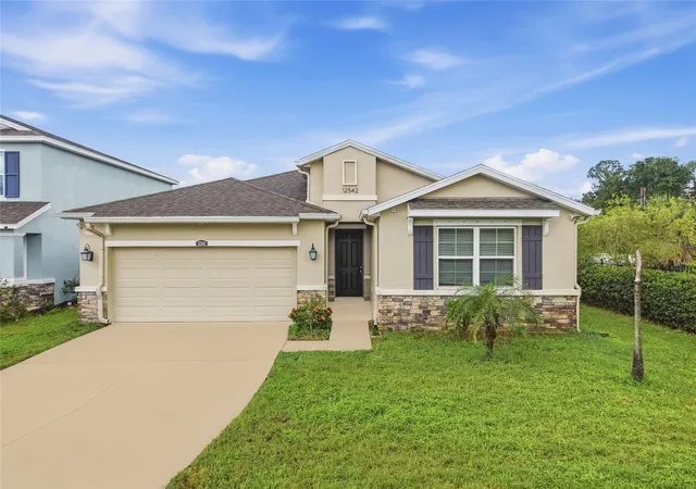 Photo 2 of Single family home for sale at 12542 Candleberry Cir, Tampa, FL 33635 | MLS# TB8547673 | Listing updated on 2026-10-03