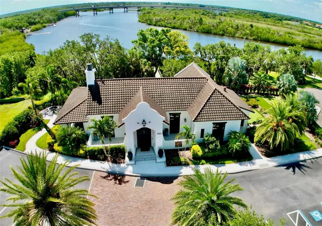 Photo 2 of Single family home for sale at 1707 Rio Vista Ter, Parrish, FL 34219 | MLS# A4705783 | Listing updated on 2026-09-11