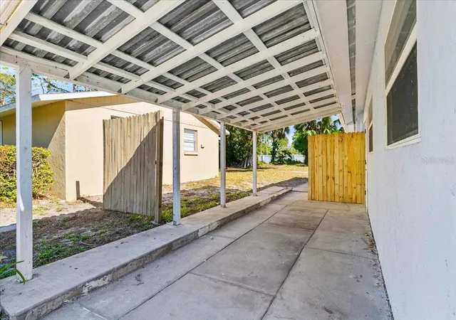 Photo 3 of Single family home for sale at 6243 Carlton Ave, Sarasota, FL 34231 | MLS# A4705784 | Listing updated on 2026-09-16