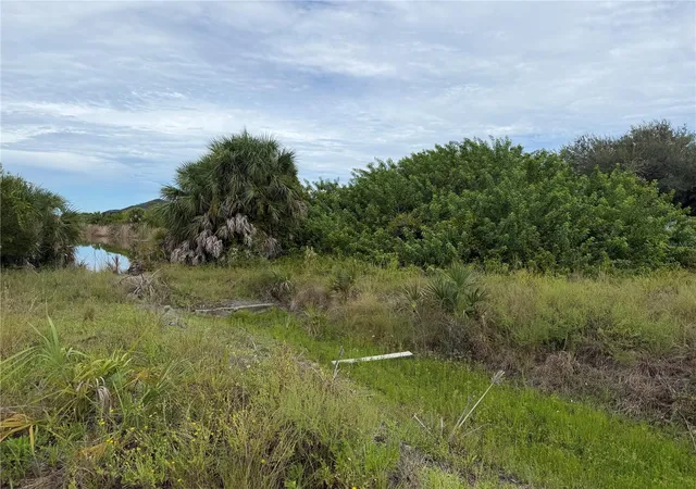 Photo 3 of Single family home for sale at 10385 Harlingen St, Port Charlotte, FL 33981 | MLS# D6148733 | Listing updated on 2026-09-18
