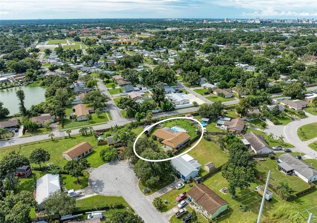 Photo 2 of Single family home for sale at 2219 Lockwood Meadows Cir, Sarasota, FL 34234 | MLS# A4705792 | Listing updated on 2026-10-02