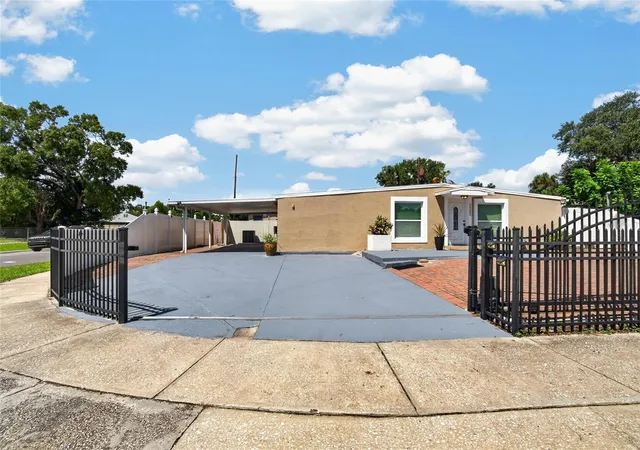 Photo 2 of Single family home for sale at 1727 Waikiki Way, Tampa, FL 33619 | MLS# TB8547700 | Listing updated on 2026-09-29