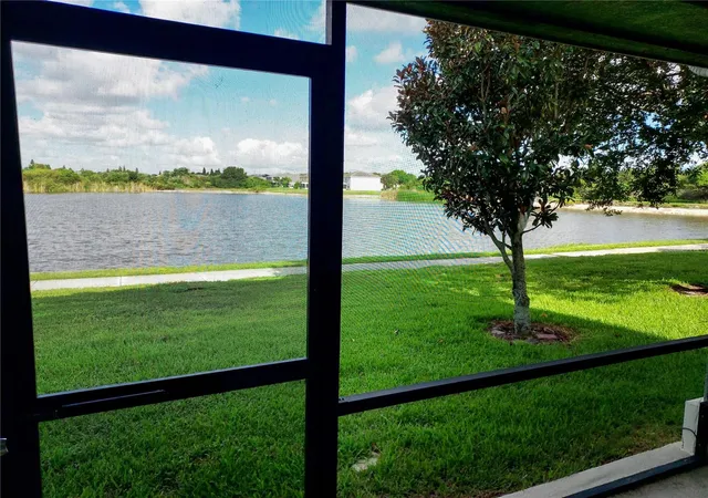 Photo 3 of Townhouse for sale at 4743 Somerset Hl Ln, Riverview, FL 33578 | MLS# TB8547701 | Listing updated on 2026-09-12