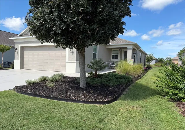 Photo 1 of Single family home for sale at 7660 Sw 87th Avenue, Ocala, FL 34481 | MLS# OM732093 | Listing updated on 2026-09-15