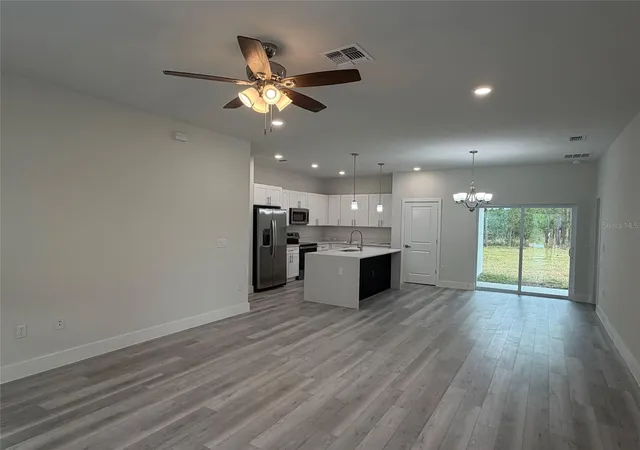 Photo 2 of Single family home for sale at 1939 Sw Viburnum Rd, Dunnellon, FL 34431 | MLS# O6441022 | Listing updated on 2026-10-02