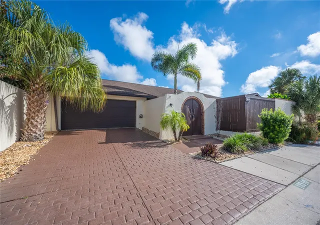 Photo 1 of Single family home for sale at 13510 Avista Dr, Tampa, FL 33624 | MLS# TB8547705 | Listing updated on 2026-10-03