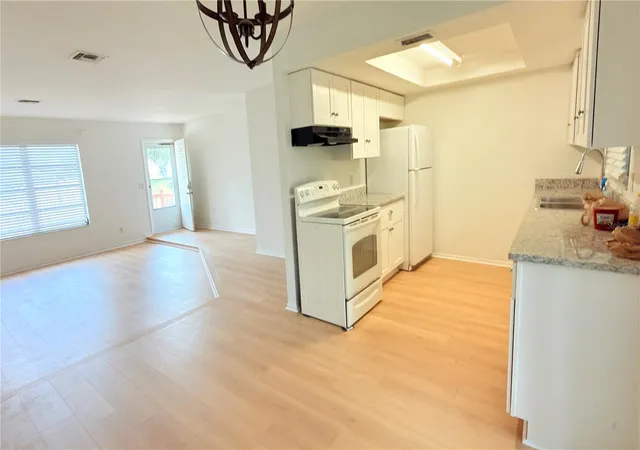 Listing Photo 4 - Condo for sale in building located at 5403 Drinkard Dr, NEW PORT RICHEY, FL 34653