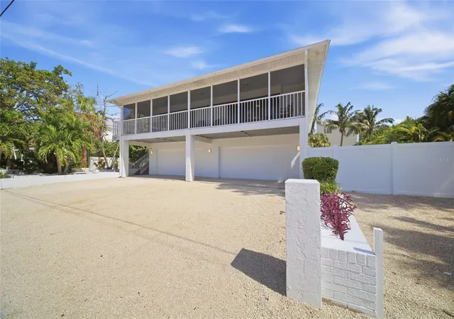 Photo 1 of Single family home for sale at 254 Gladiolus St, Anna Maria, FL 34216 | MLS# A4705800 | Listing updated on 2026-09-23