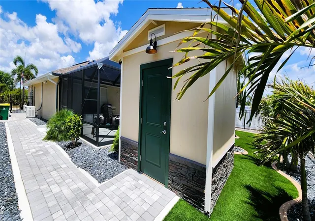 Photo 4 of Single family home for sale at 141 Hercules Dr, Rotonda West, FL 33947 | MLS# D6148735 | Listing updated on 2026-09-12