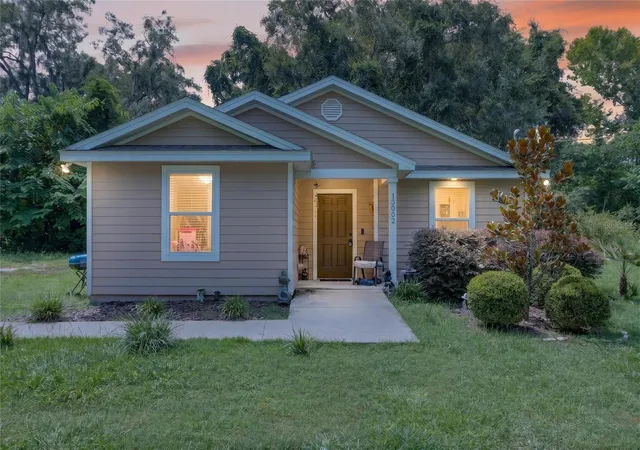 Photo 4 of Single family home for sale at 13002 SW 174th Street, Archer, FL 32618 | MLS# GC543437 | Listing updated on 2026-09-22