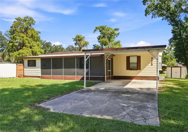Manufactured home for sale at 8449 W Dixie Ct, HOMOSASSA, FL 34448 | MLS# G5117656