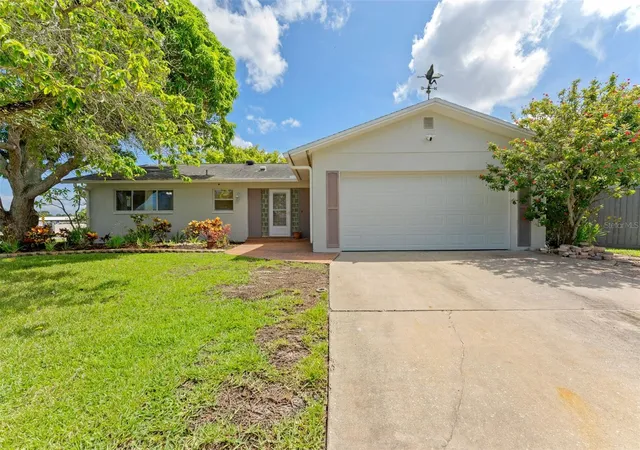 Photo 1 of Single family home for sale at 344 Crosswinds Dr, Palm Harbor, FL 34683 | MLS# TB8547718 | Listing updated on 2026-10-07