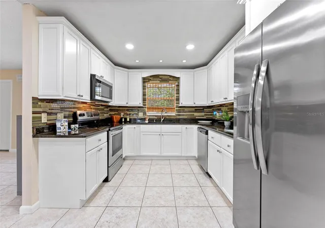 Photo 4 of Single family home for sale at 344 Crosswinds Dr, Palm Harbor, FL 34683 | MLS# TB8547718 | Listing updated on 2026-10-07