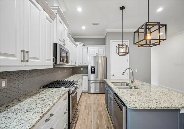 Photo 2 of Single family home for sale at 3206 W Price Ave, Tampa, FL 33611 | MLS# O6441046 | Listing updated on 2026-09-21