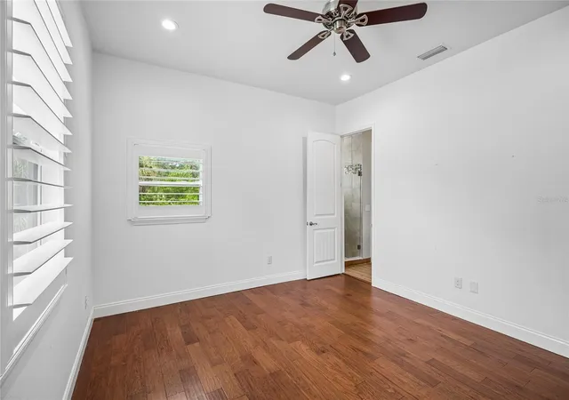 Photo 4 of Single family home for sale at 3206 W Price Ave, Tampa, FL 33611 | MLS# O6441046 | Listing updated on 2026-09-21