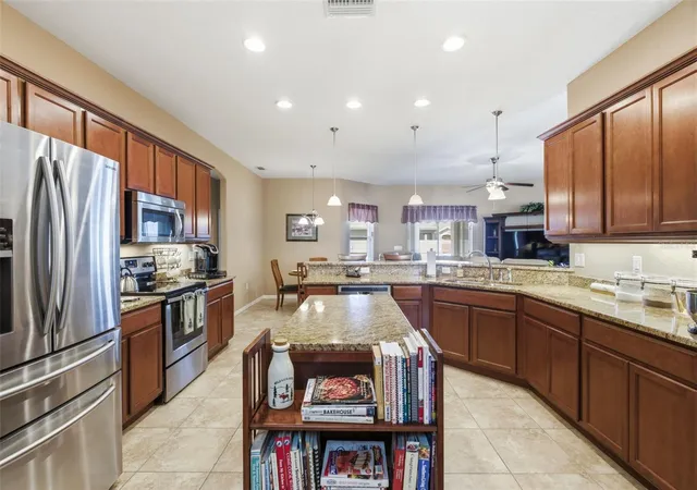 Photo 3 of Single family home for sale at 2836 Whitney St, Lakeland, FL 33813 | MLS# TB8547730 | Listing updated on 2026-10-07