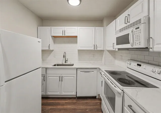 Photo 2 of Multi family home for sale at 2140 22nd Avenue N, Saint Petersburg, FL 33713 | MLS# TB8547735 | Listing updated on 2026-09-12