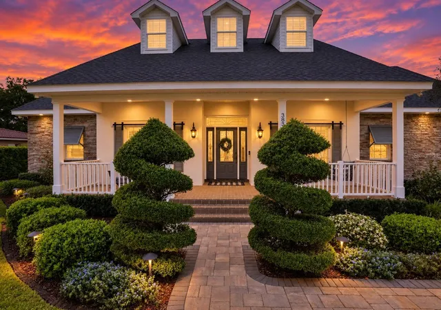 Photo 2 of Single family home for sale at 3831 Gaines Dr, Winter Haven, FL 33884 | MLS# O6441050 | Listing updated on 2026-09-12