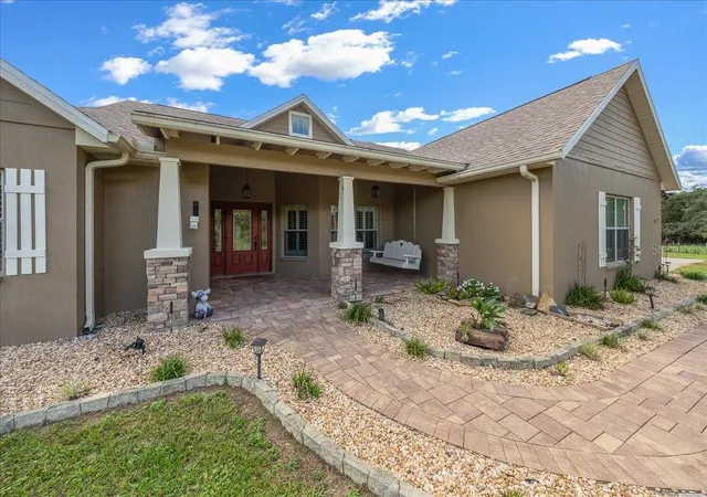 Photo 3 of Single family home for sale at 3351 SE 164th Terrace, Ocklawaha, FL 32179 | MLS# OM732103 | Listing updated on 2026-09-13