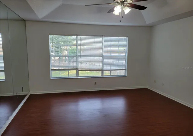 Photo 4 of Single family home for sale at 921 Beresford Way, Lake Mary, FL 32746 | MLS# O6441058 | Listing updated on 2026-09-12