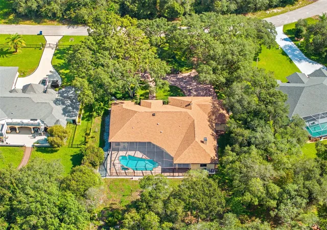 Photo 2 of Single family home for sale at 10430 Ramble Ridge Ct, Weeki Wachee, FL 34613 | MLS# W7889442 | Listing updated on 2026-09-23