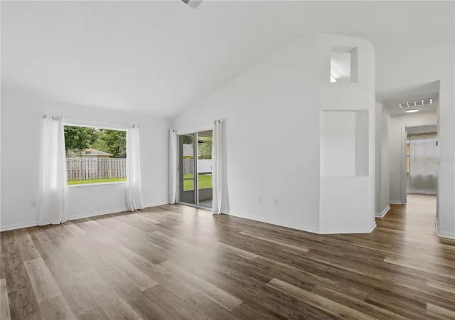 Photo 2 of Single family home for sale at 7 Palm Leaf Ln, Palm Coast, FL 32164 | MLS# FC321384 | Listing updated on 2026-09-12