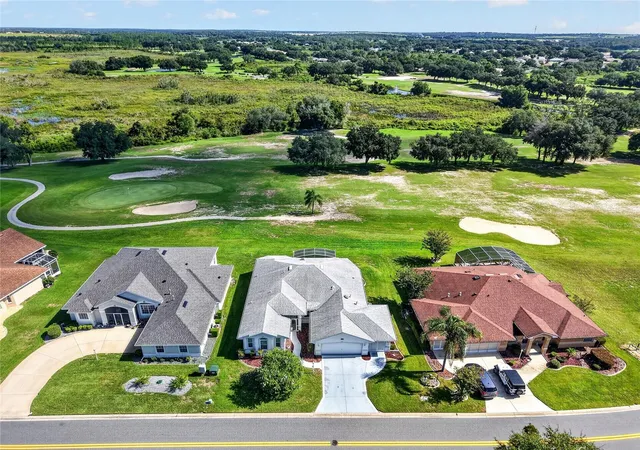 Photo 3 of Single family home for sale at 5049 St Andrews Arc, Leesburg, FL 34748 | MLS# G5117659 | Listing updated on 2026-10-06
