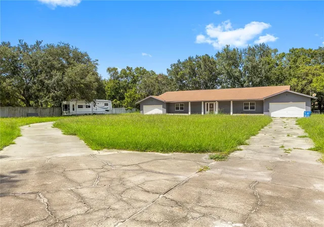 Photo 3 of Single family home for sale at 4803 Ehrlich Rd #B, Tampa, FL 33624 | MLS# TB8547752 | Listing updated on 2026-10-05