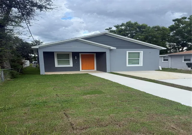 Photo 3 of Single family home for sale at 707 9th Street, Lakeland, FL 33805 | MLS# O6441067 | Listing updated on 2026-09-12
