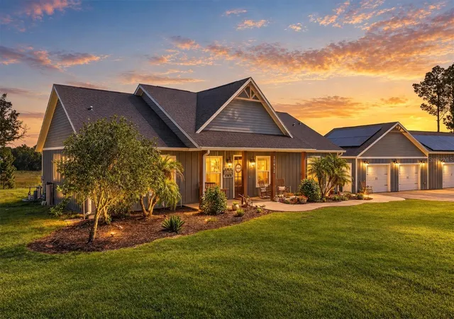 Photo 1 of Single family home for sale at 10412 Woodland Hills Ct, Howey In The Hills, FL 34737 | MLS# G5117660 | Listing updated on 2026-10-09