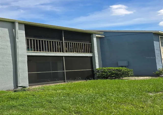 Photo 3 of Condo for sale at 2555 N Alafaya Trl #105, Orlando, FL 32826 | MLS# O6441070 | Listing updated on 2026-09-12