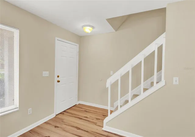 Photo 2 of Townhouse for sale at 131 Kristi Ann Ct, Winter Springs, FL 32708 | MLS# O6441079 | Listing updated on 2026-10-09