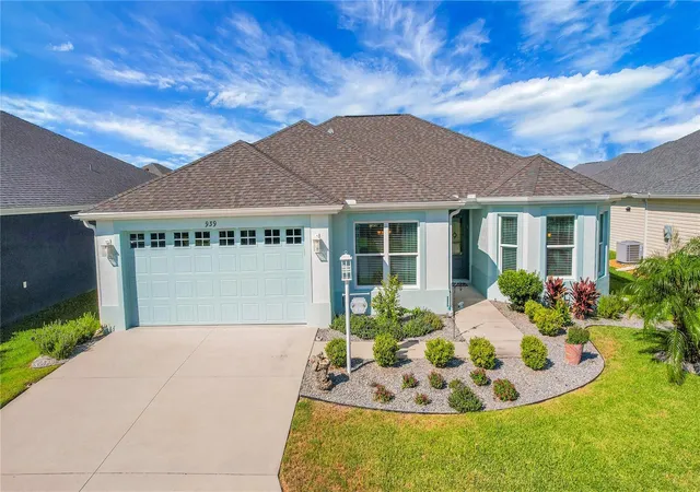 Photo 1 of Single family home for sale at 939 Ebling Loop, The Villages, FL 32163 | MLS# G5117663 | Listing updated on 2026-09-29