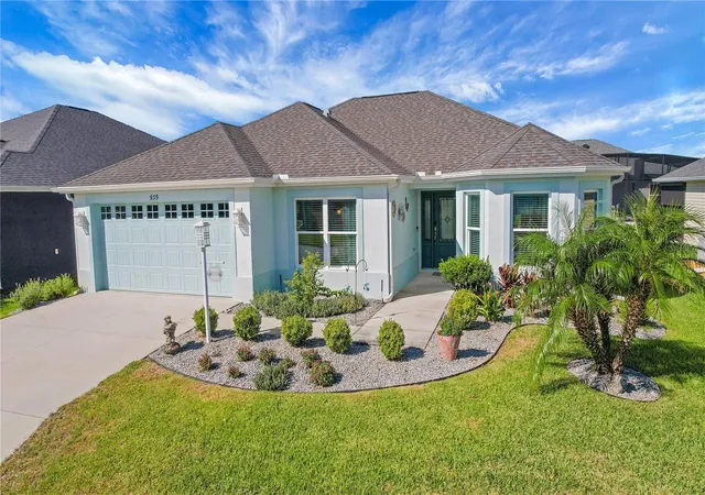 Photo 2 of Single family home for sale at 939 Ebling Loop, The Villages, FL 32163 | MLS# G5117663 | Listing updated on 2026-09-29