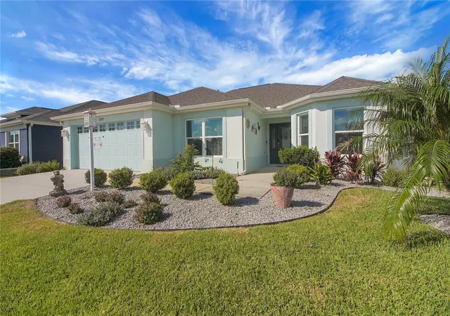 Photo 4 of Single family home for sale at 939 Ebling Loop, The Villages, FL 32163 | MLS# G5117663 | Listing updated on 2026-09-29