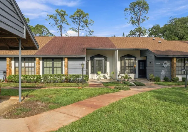Photo 1 of Single family home for sale at 2058 Woodcutter Ct, Spring Hill, FL 34606 | MLS# W7889444 | Listing updated on 2026-09-12