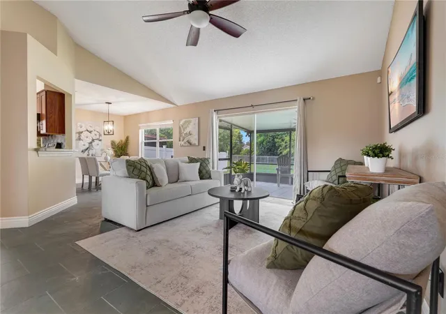 Photo 4 of Single family home for sale at 1324 Silverthorn Dr, Orlando, FL 32825 | MLS# O6441082 | Listing updated on 2026-09-25