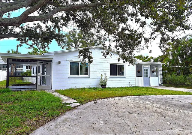 Photo 1 of Single family home for sale at 355 39th Avenue, St Pete Beach, FL 33706 | MLS# TB8547770 | Listing updated on 2026-10-03