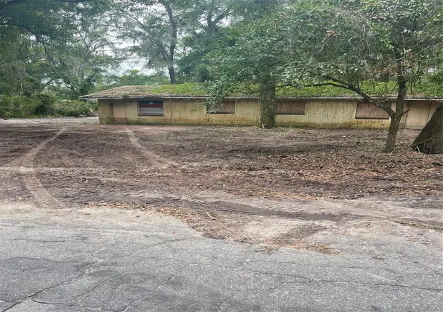 Photo 1 of Multi family home for sale at 2945 County Rd 238, Wildwood, FL 34785 | MLS# O6441085 | Listing updated on 2026-09-12