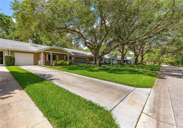 Photo 3 of Single family home for sale at 8850 Sw 97th Street #C, Ocala, FL 34481 | MLS# OM732115 | Listing updated on 2026-09-14