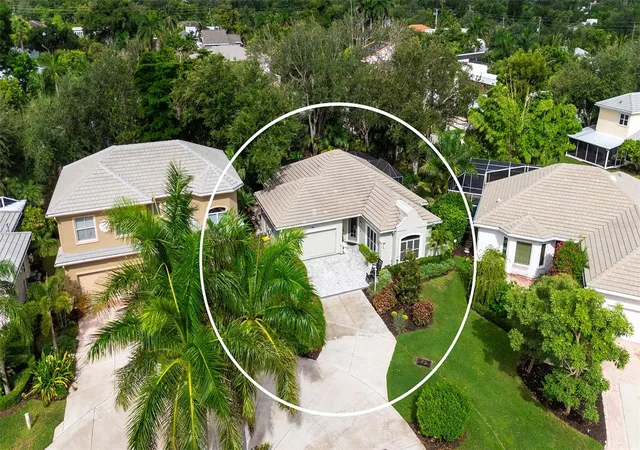 Photo 2 of Single family home for sale at 1359 Tearose Pl, Sarasota, FL 34239 | MLS# A4705819 | Listing updated on 2026-09-20