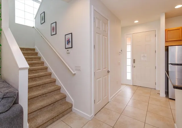 Photo 2 of Townhouse for sale at 2715 Coupe St, Kissimmee, FL 34746 | MLS# O6441102 | Listing updated on 2026-09-19